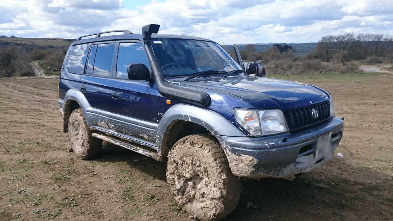 sketch-1469427277305